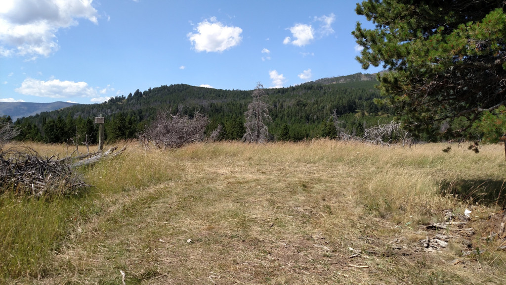 Parking lot at the start of Trail 135.