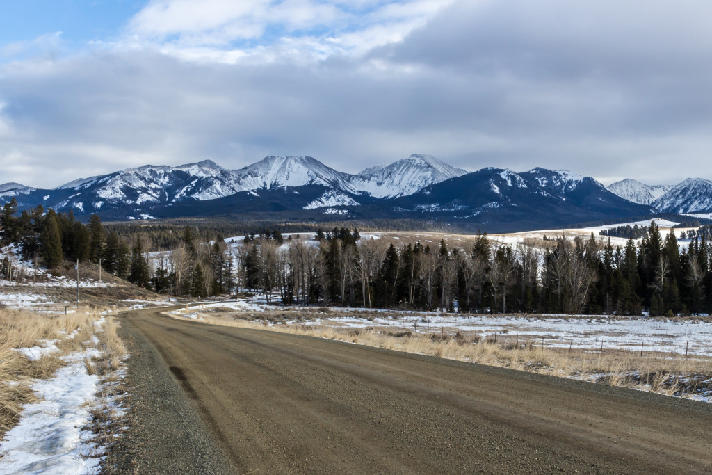 First good view of the Tabletop (center left) and Sunlight Peak (center right) along the dirt road. Photo taken in February 2016.