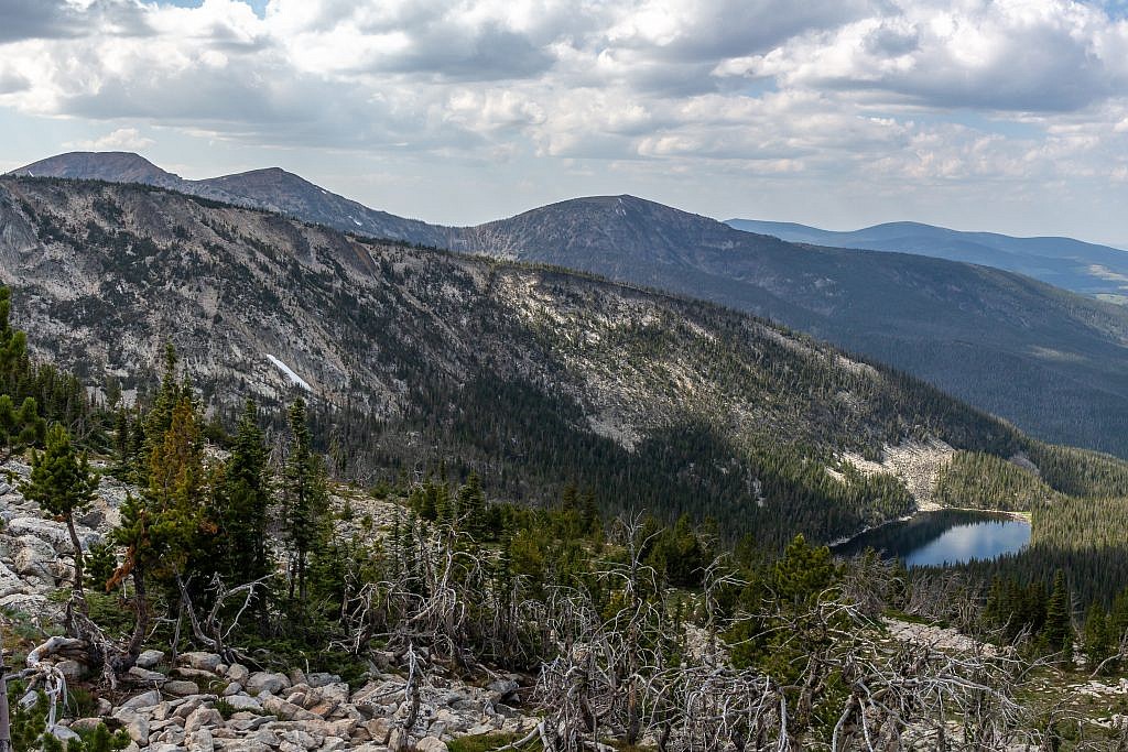 To get to Edith Lake simply follow the trail north from the saddle.