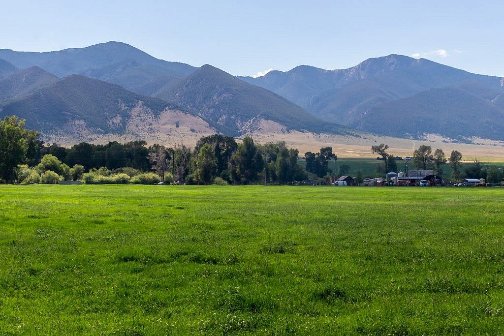 Ruby Range as seen from the small town of Alder, MT. Ruby Peak on the left and Laurin Peak (unofficial) on the right.