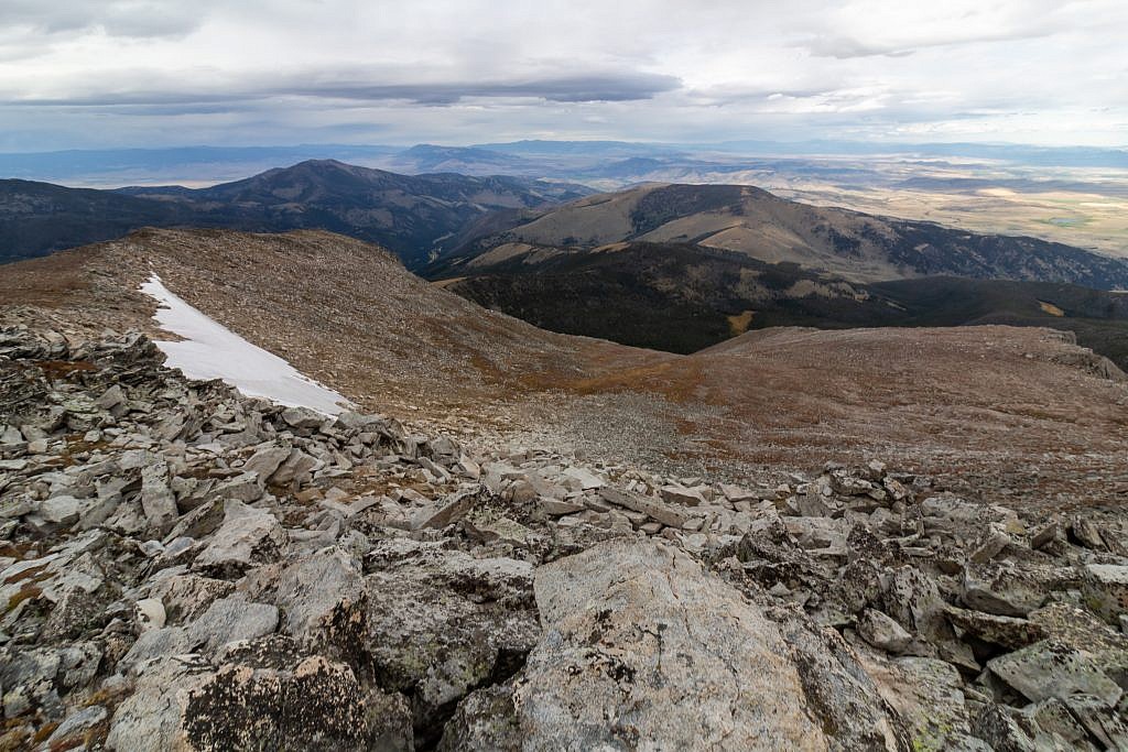 The “hollow top” of Hollowtop Mountain.