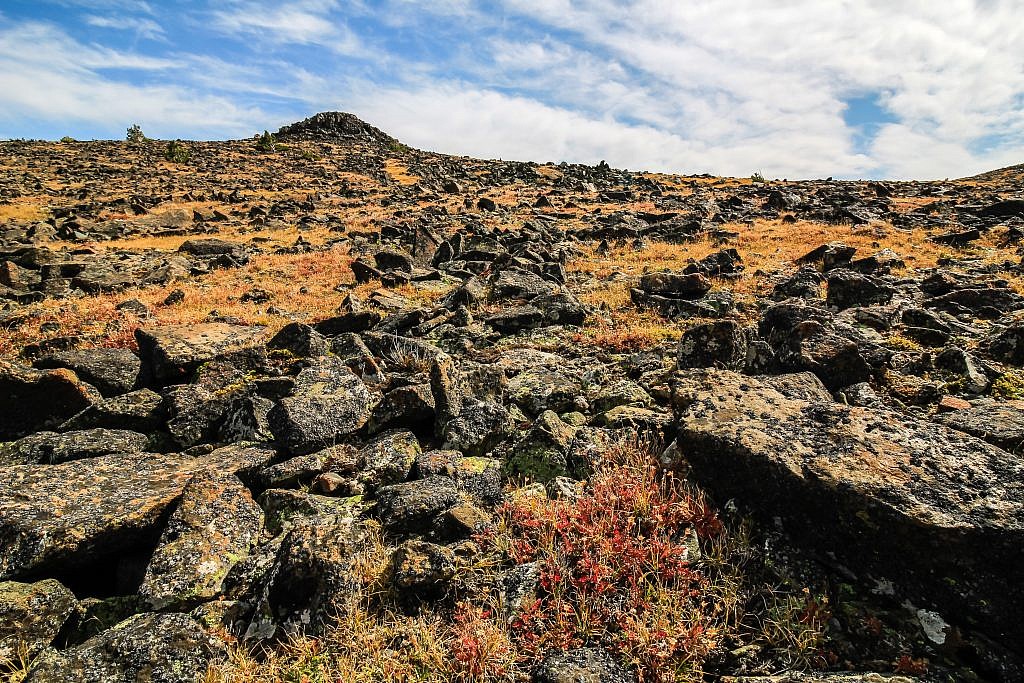 Approaching the rock outcropping.